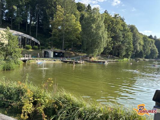 Poletni oddih v Prlekiji: osvežitev na Blaguškem jezeru