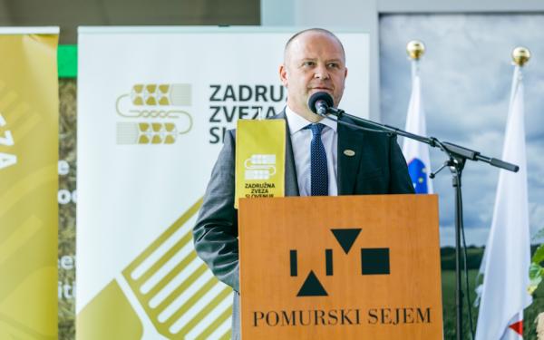 Zadružna zveza Slovenije podelila priznanja za izjemne dosežke