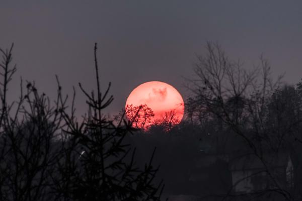 Nebo bo na septembrski večer videti, kot da gori – tu je razlog! 