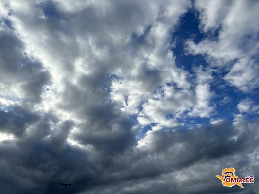 Temperature se bodo spustile: prihajajo nevihte