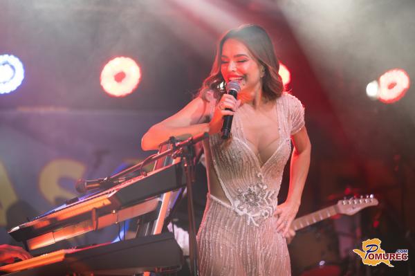 FOTO in VIDEO: Severina navdušila na Radenskem poletju