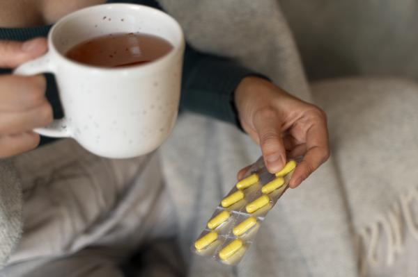 Znanstveniki odkrivajo: kofein spreminja bakterijske gene in ovira delovanje antibiotikov