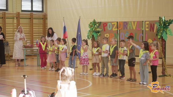 FOTO: Na Osnovni šoli II pripravili toplo dobrodošlico za prvošolčke