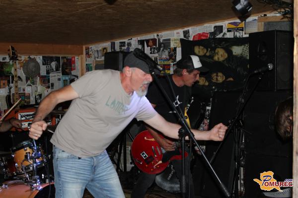 FOTO in VIDEO: Krshkopoljac in Dežurni krivci navdušili na Račkem vrhu