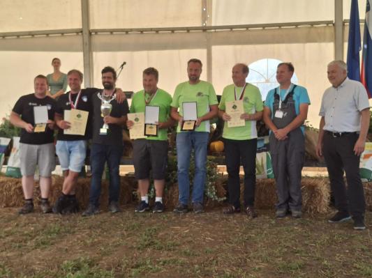 Prekmurec Matej Sinic državni prvak v oranju, skupaj z Igorjem Patejem na svetovno prvenstvo