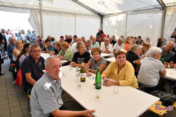 FOTO in VIDEO: Svečan program in glasbeni spektakel v čast 10-letnici stolpa Vinarium