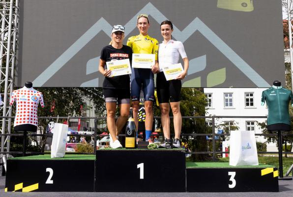 Prekmurka Maja Mencigar na stopničkah letošnjega L’Etape Slovenia
