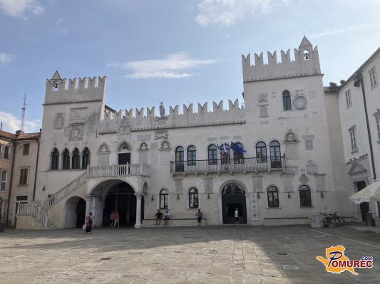 Koper – kjer zgodovina sreča morje