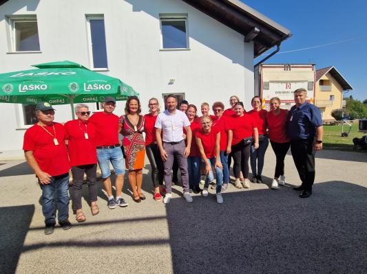 FOTO: Dober den pri Mali Nedli: dobrodelnost in zabava združili ljudi