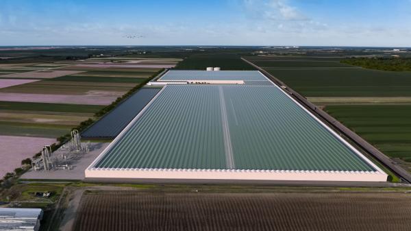 Dobrovnik dobiva 22 hektarjev veliko cono zelenjave v steklenjakih