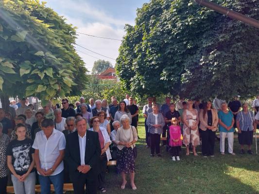 FOTO: Pol stoletja rakičanske kapele, posvečene Mariji