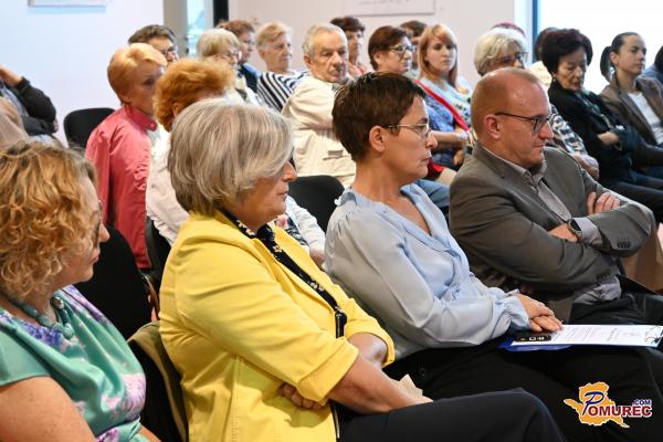 FOTO: Murska Sobota v znamenju ozaveščanja o demenci