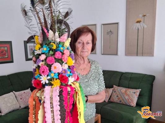 FOTO: Rokodelka iz Beltincev ohranja tradicijo prekmurskega pozvačina