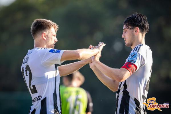 Mura čez Dravinjo v osmino finala, sledi prekmurski derbi