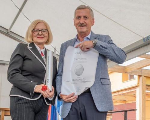 FOTO: Občina Veržej nagrajena s srebrnikom za dolgoletno podporo in razvoj ljubiteljske kulture