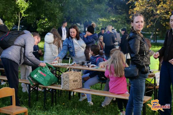 FOTO in VIDEO: Veselje otrok in družin na Kostanjevem pikniku pri soboškem gradu