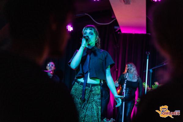 FOTO in VIDEO: Tabu z akustičnim koncertom navdušili občinstvo v Murski Soboti