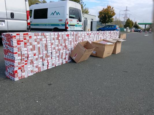 V Pomurju zasegli kar 170.000 cigaret
