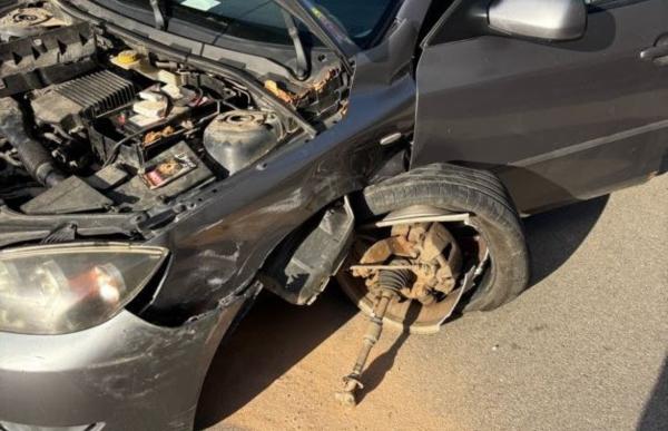 Trčili osebni vozili, eno osebo prepeljali v bolnišnico