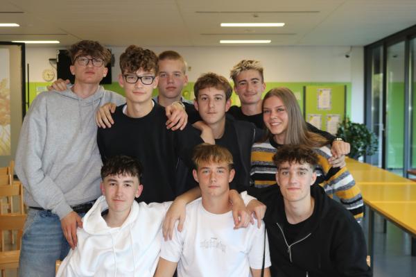 FOTO: Spoznavni dan za prve letnike