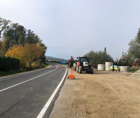 Zaradi gradnje kanalizacije je ta cesta delno zaprta