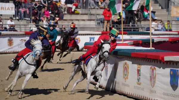 FOTO: Trije predstavniki iz Lendave na prestižnem madžarskem galopu
