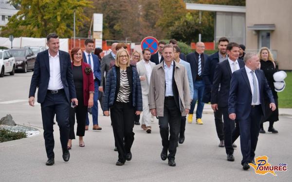 VIDEO: Vlada je včeraj obiskala Pomurje