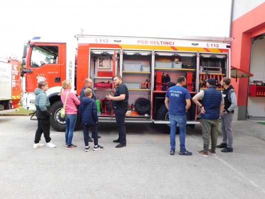 FOTO: Beltinski gasilci odprli vrata svojega doma