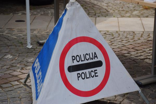 Prometna nesreča v Črenšovcih, sopotnica poškodovana