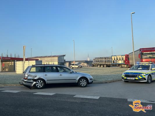 FOTO: V Murski Soboti prišlo do trka dveh vozil