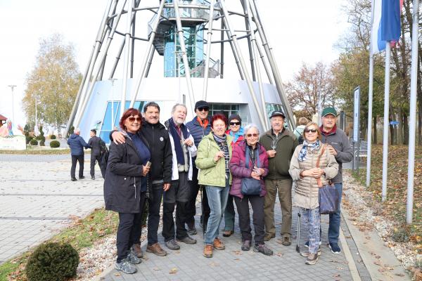FOTO: V Lendavi so se podali na martinov pohod 