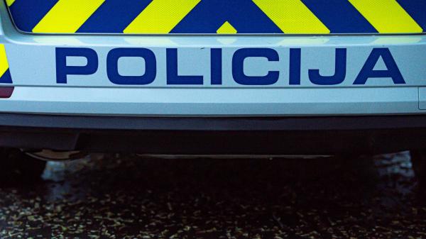 V Pomurju uničevali gozdove, pomurski policisti obravnavali še tatvino in goljufiji