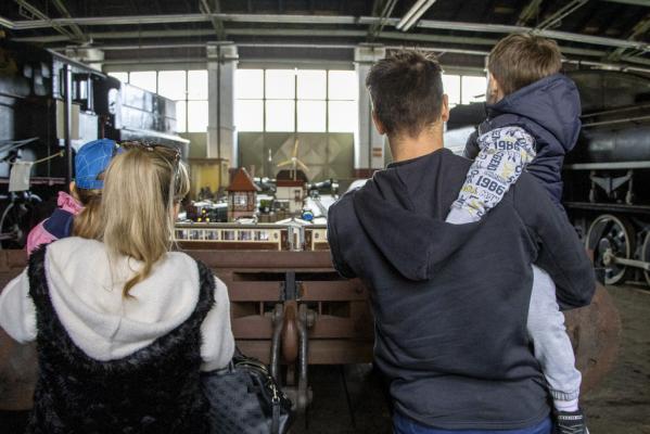 V Železniškem muzeju v Ljubljani bo novembra in decembra veselo