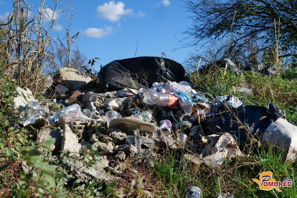 VIDEO: Polaničeva cesta zasuta z odpadki