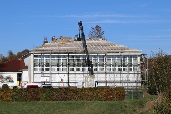 Začela se je obnova športne dvorane v Šalovcih