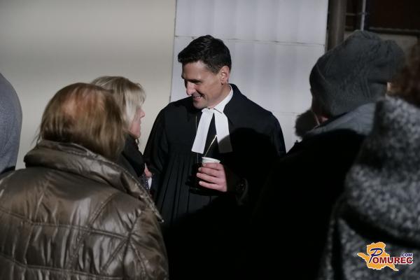 FOTO in VIDEO: Umeščen je novi evangeličanski škof Aleksander Erniša, bogoslužju sledila pogostitev