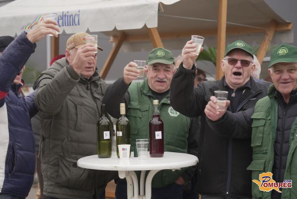 FOTO in VIDEO: Beltinci v znamenju vina, pesmi in dobre volje