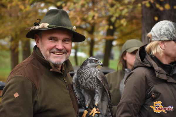 FOTO in VIDEO: V Beltincih svečano odprli 16. lov s sokoli