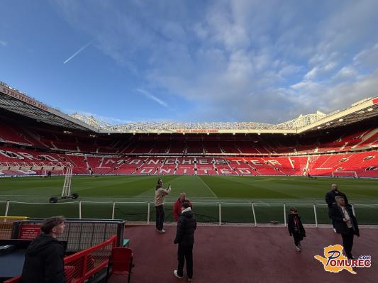 FOTO: Obisk prazničnega Manchestra in ogled stadiona Old Trafford