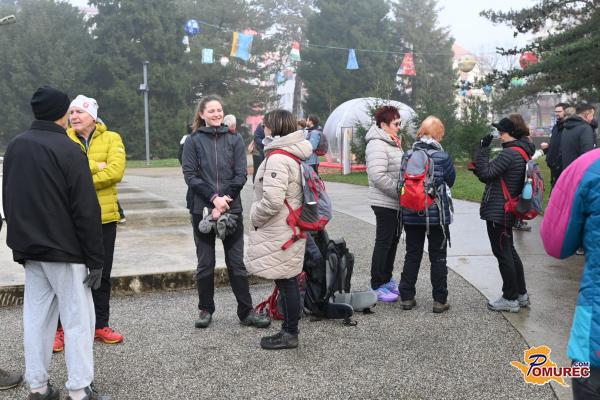 VIDEO: Miklavžev pohod privabil množico pohodnikov 