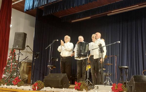 FOTO: Klapa Adria iz Šibenika navdušila polno dvorano v Bogojini