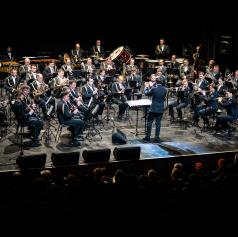 FOTO in VIDEO: Praznični večer v Gledališču Park v znamenju Orkestra Slovenske vojske