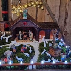 FOTO: Pri Copekovem mlinu odprli razstavo jaslic