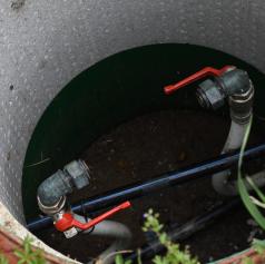 Komunala opozarja: prebivalci naj preverijo svoje jaške, prihaja do tehničnih težav