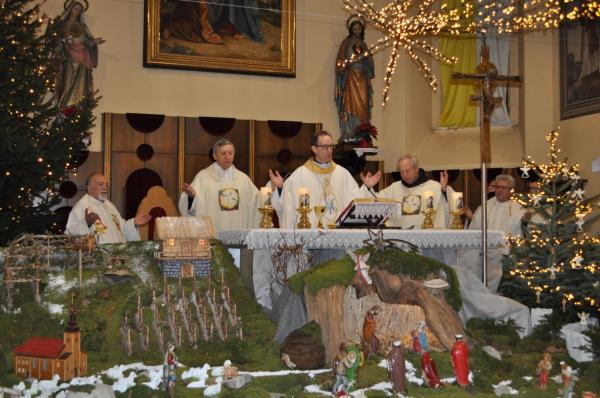 FOTO: Trstenjakovo leto se je začelo s slovesnostjo v Gornji Radgoni