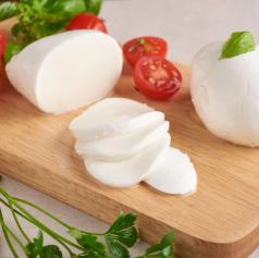 Pomurski distributer je iz prodaje umaknil ta sir