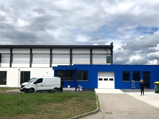 Zaposlitev dobi delavec v proizvodnji / nastavljalec strojev (m/ž)