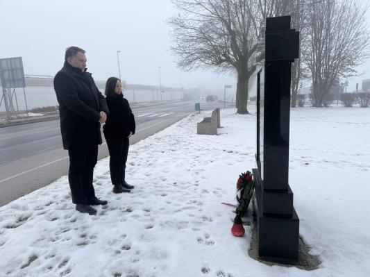 Na židovskem pokopališču v Murski Soboti položili venec v spomin na žrtve holokavsta