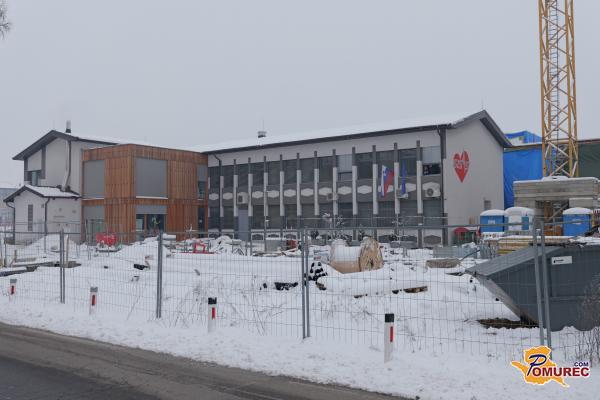 Napad na pomursko dijakinjo znova odprl vprašanje varnosti v šolah