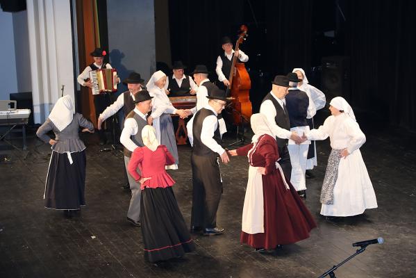 FOTO: Ljubiteljska kultura kot most med generacijami